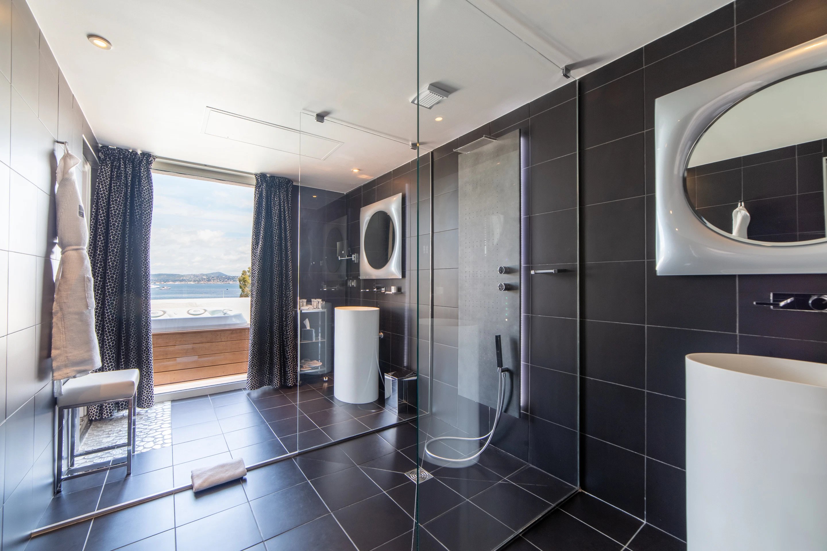 Kube Saint-Tropez - WHITE Sea Suite - Bathroom