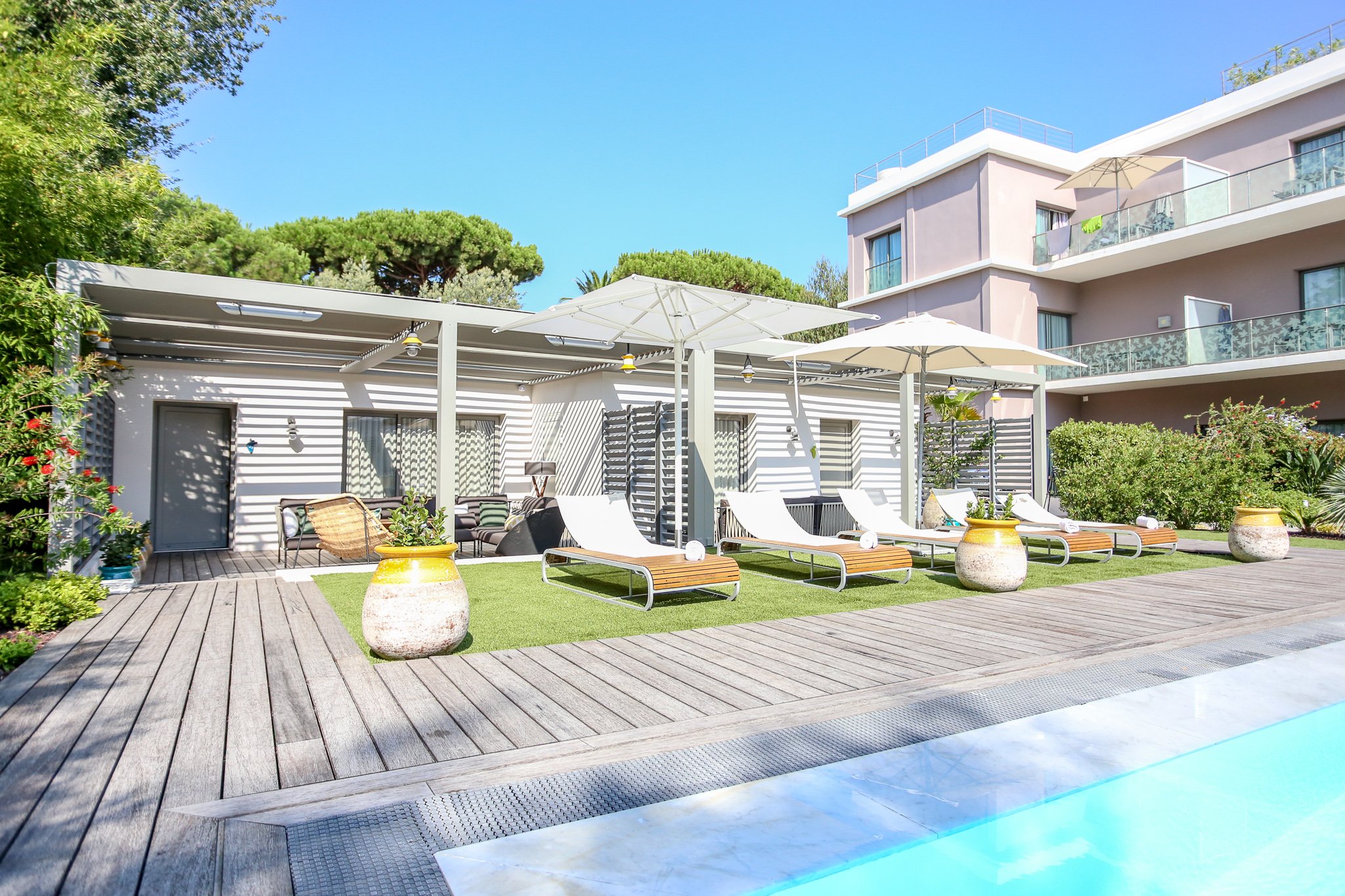 Kube Saint-Tropez - IBIZA Villa - Private terrace